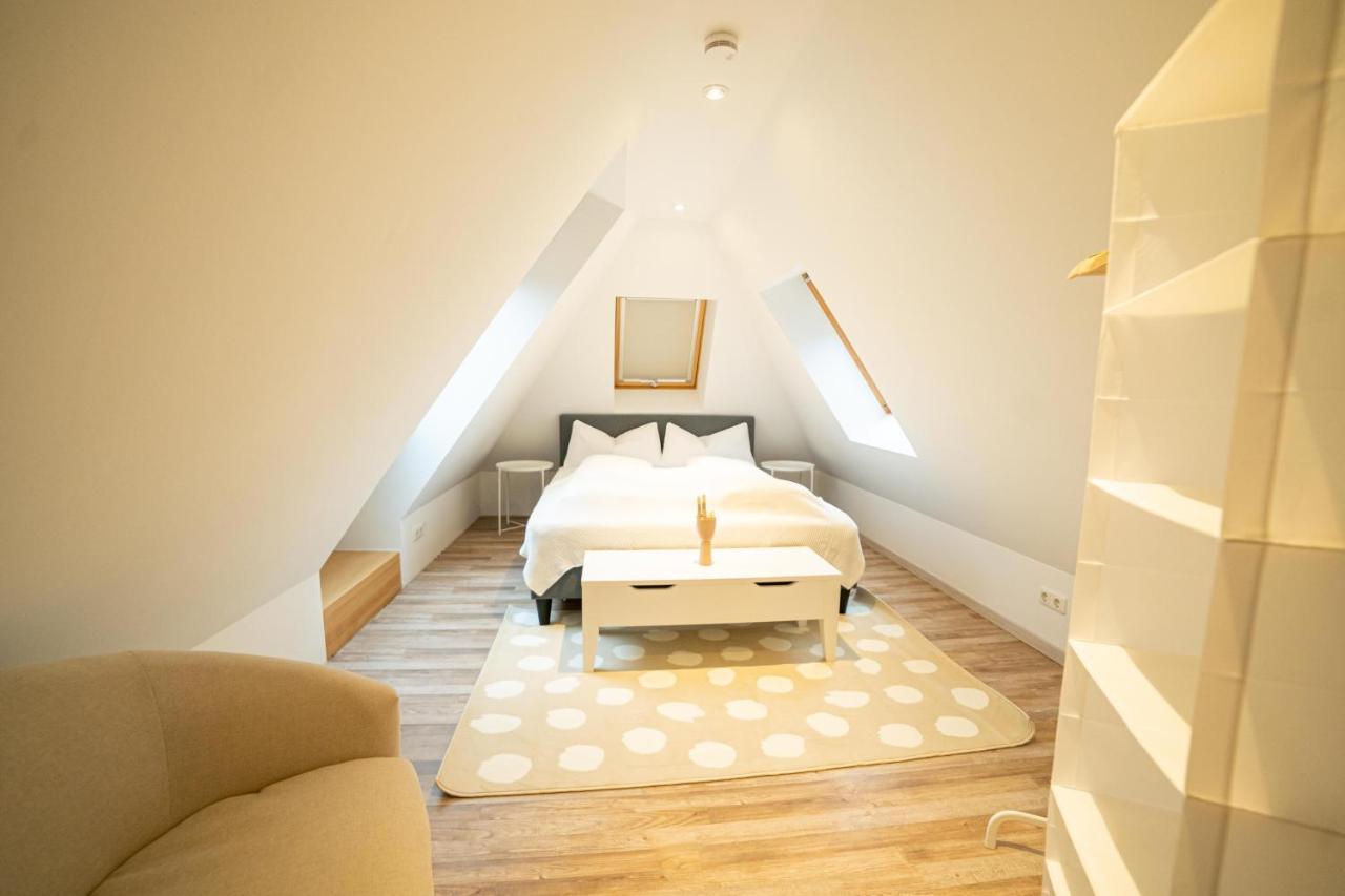 Fullhouse - - Premium Vdn4 * Jena